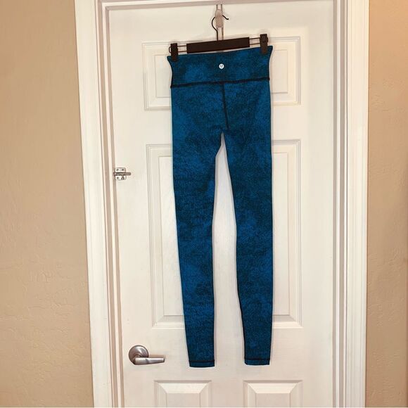 Lululemon Wunder Under Pant III Luon Spray Jacquard Shocking Blue Black Size 2 - Picture 8 of 9